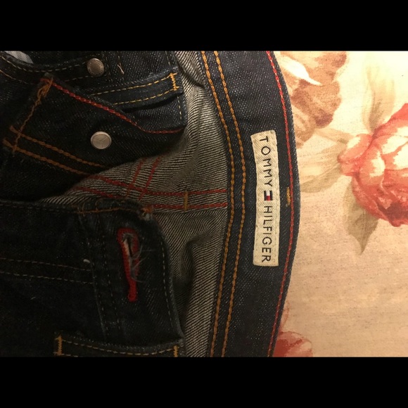 Tommy Hilfiger Jeans Size 6L - Picture 4 of 5